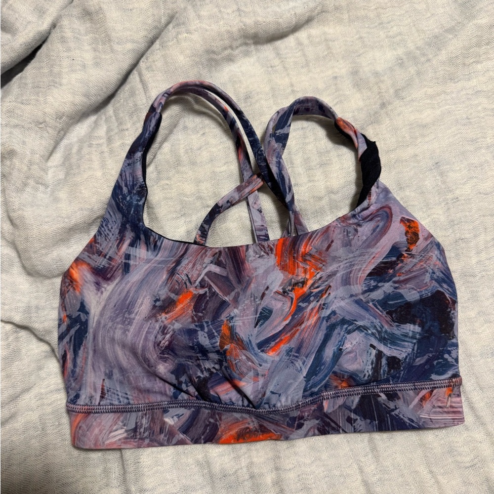 Lululemon women's sports bra